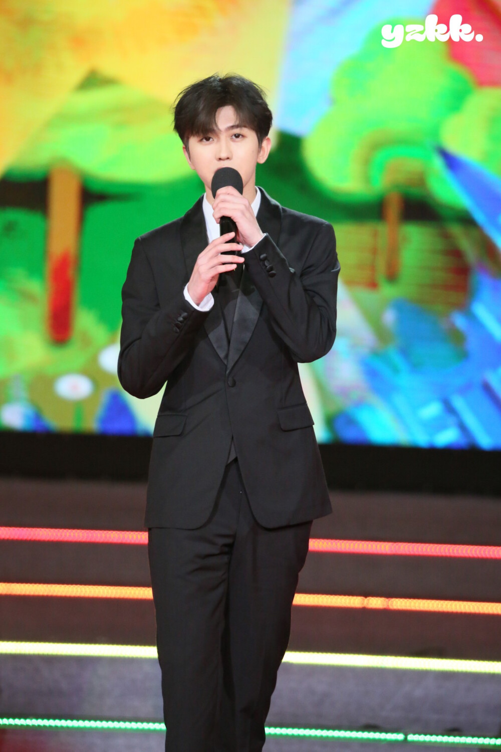 cr.一只奎葵
201218央视新年音乐会录制