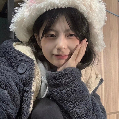 女生头像 魅力值+100000