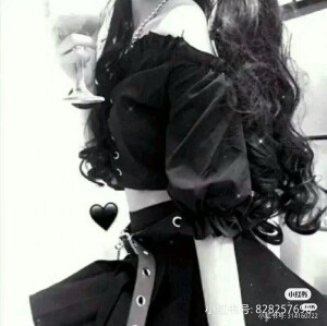 黑色和白色遇见灰色