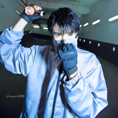 ต 姚景元 ต
＠Rapper会情歌