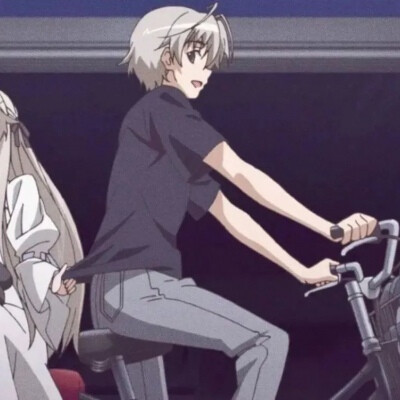 动动小手手点点关注点点赞吧！
