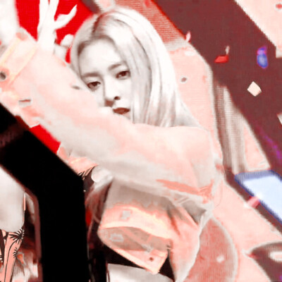 申有娜
原截雾眠山