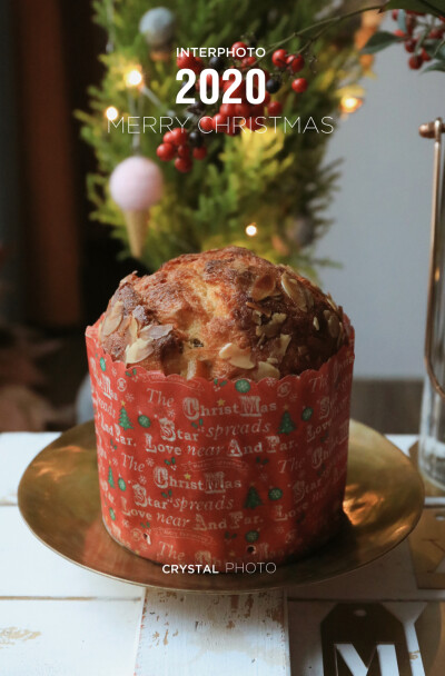 #日常[超话]##美食##圣诞##早餐[超话]#
好吃的潘娜托尼Panettone
好喝的肉桂奶茶
圣诞马上来了[圣诞袜] ​​​