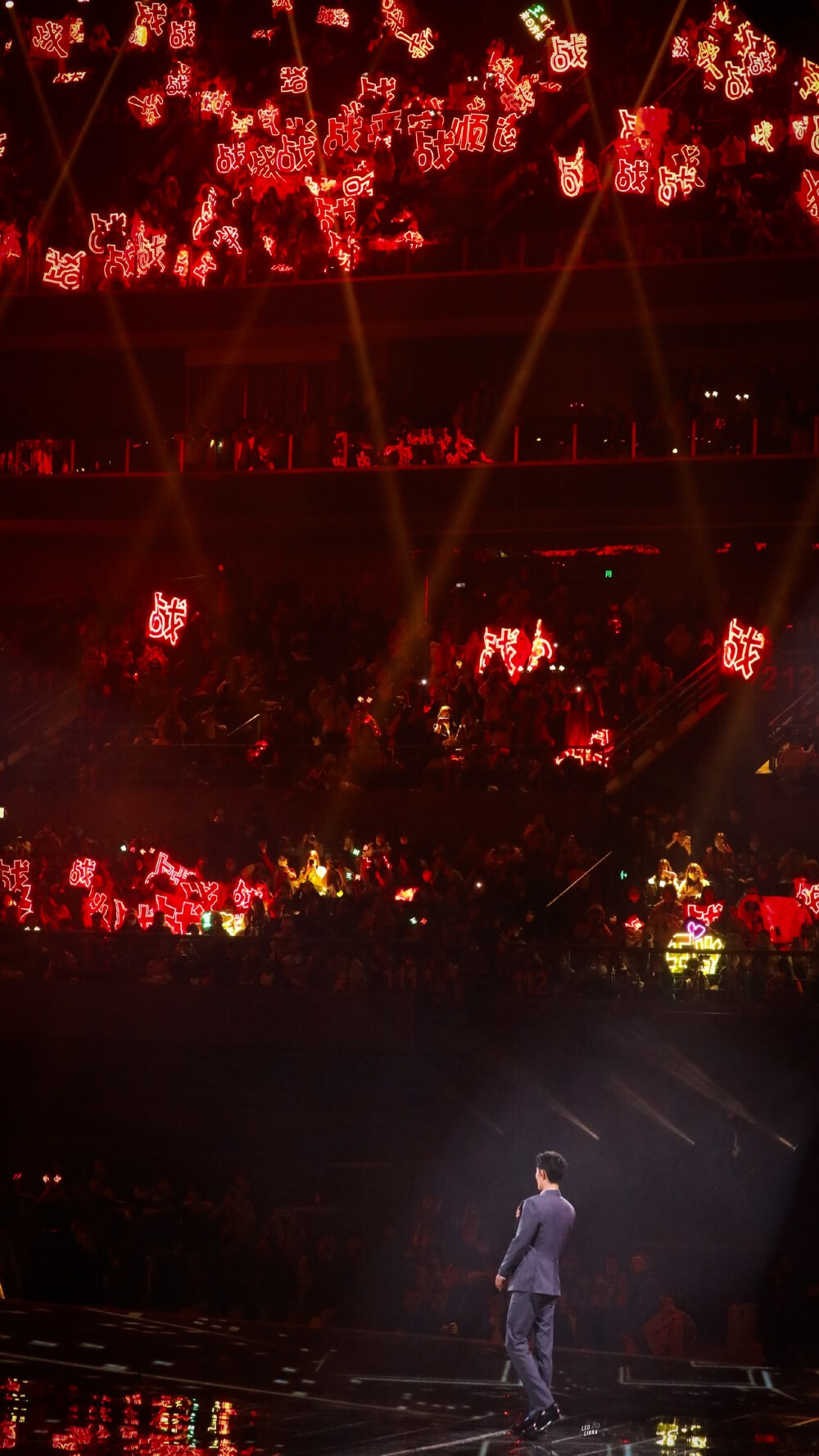 肖战20201220星光大赏