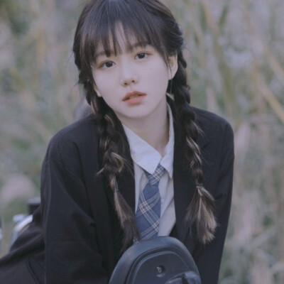 清新女头