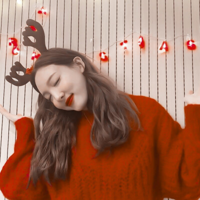 "Santa Tell Me"
二传注明江柚橙. 林娜琏.Nayeon. 