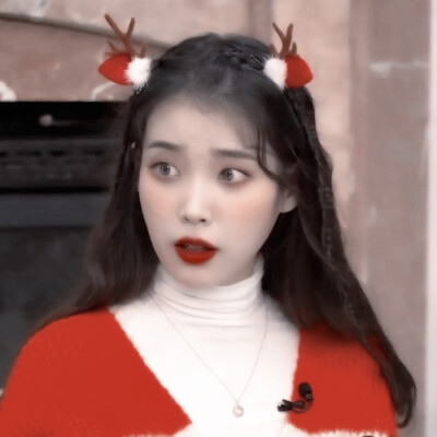 IU｜黄夫人
原小黄君