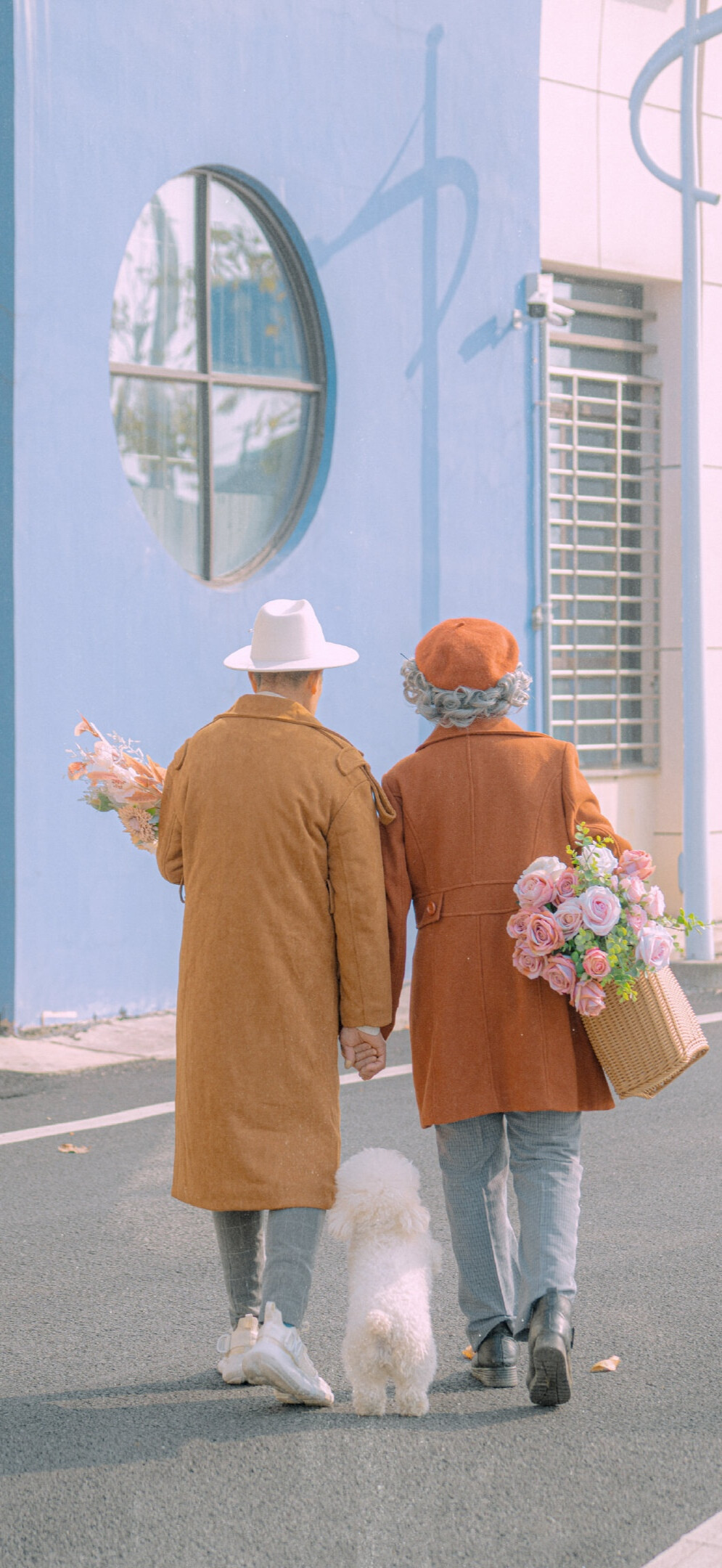 老人 夫妇 白首 聊天背景 壁纸
