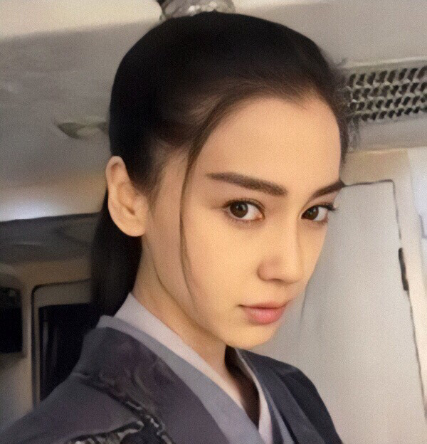 angelababy
自截图
二改标明