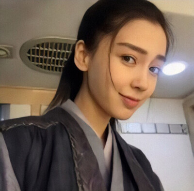 angelababy
自截图
二改标明