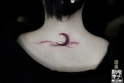 鬼手纹身小鬼店后颈月亮遮盖纹身师阿旭