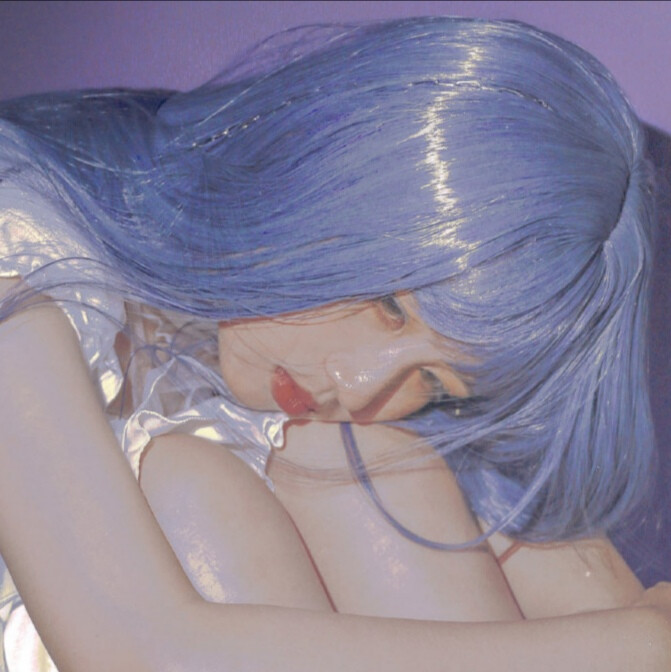 ʸᵒᵘ ᵃʳᵉ ᵗʰᵉ ˢᵘⁿˡⁱᵍʰᵗ ᵏᵉᵉᵖˢ ᵐʸ ʰᵉᵃʳᵗ ᵍᵒⁱⁿᵍ.
你是让我心脏继续跳动的那束阳光。