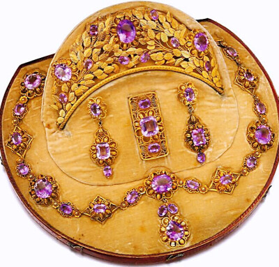 古董珠宝，套装