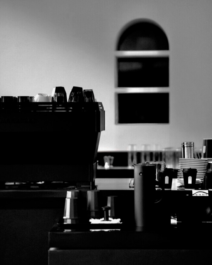 ·使用标明吴姜辞。