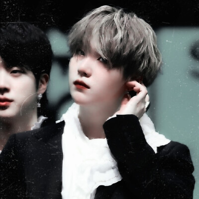  闵玧其
©_SUGALOVER_