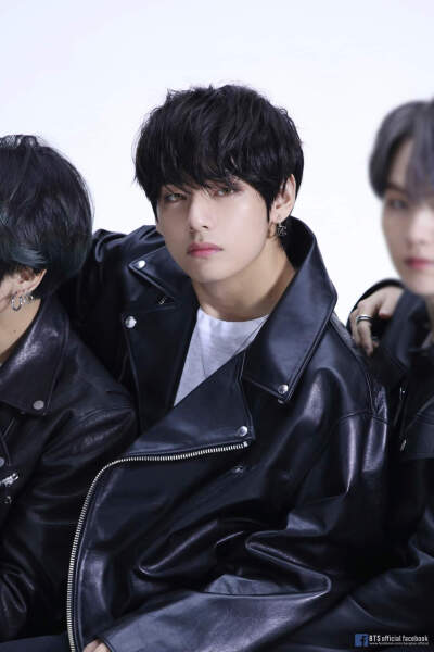 金泰亨
201230 官推➕小蓝书