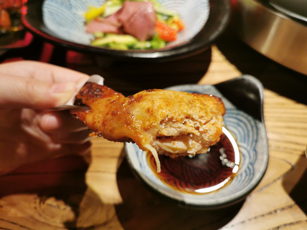 日料 鱼子鸡翅～