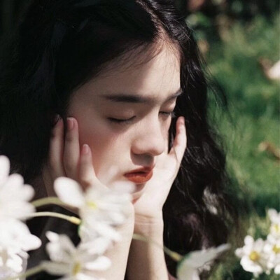 心动女头