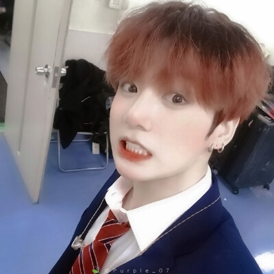 和田学长一起约会吧！