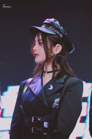 杨超越ChampagneRose