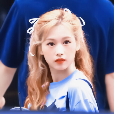Sana
“想念就去见”
©sana_tzuyu