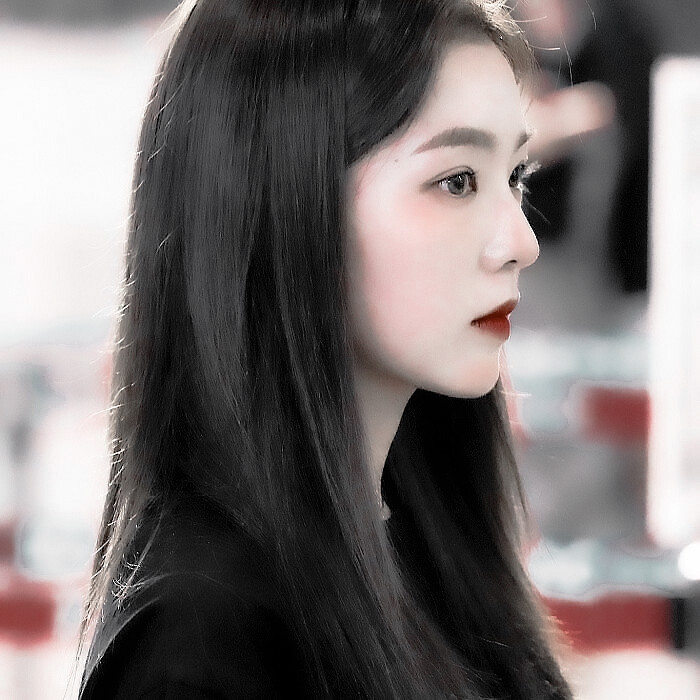 
¢IRENE*狰狞可怖 偷走你的心脏 将它支配'