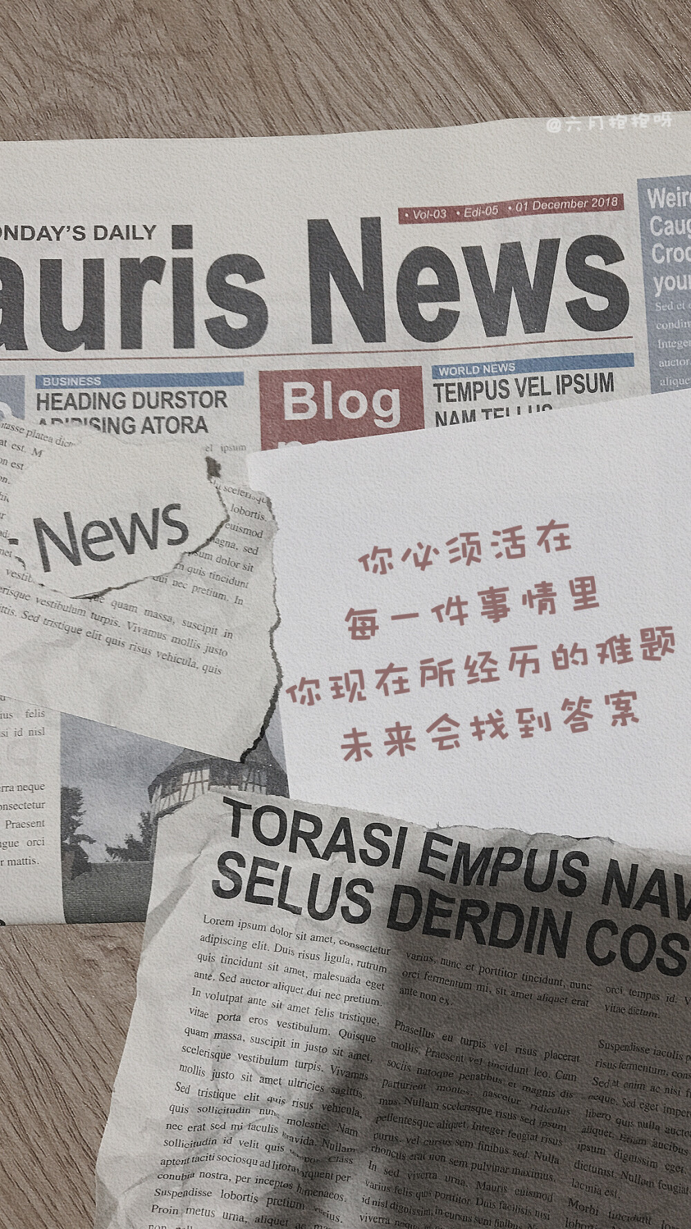  报纸文字拼接壁纸
