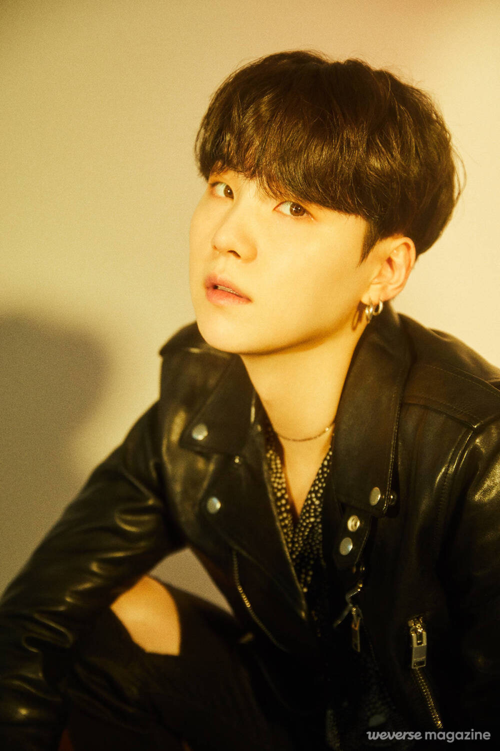  防弹少年团闵玧其
Weverse Magazine · SUGA