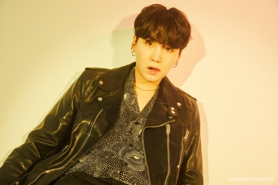  防弹少年团闵玧其
Weverse Magazine · SUGA