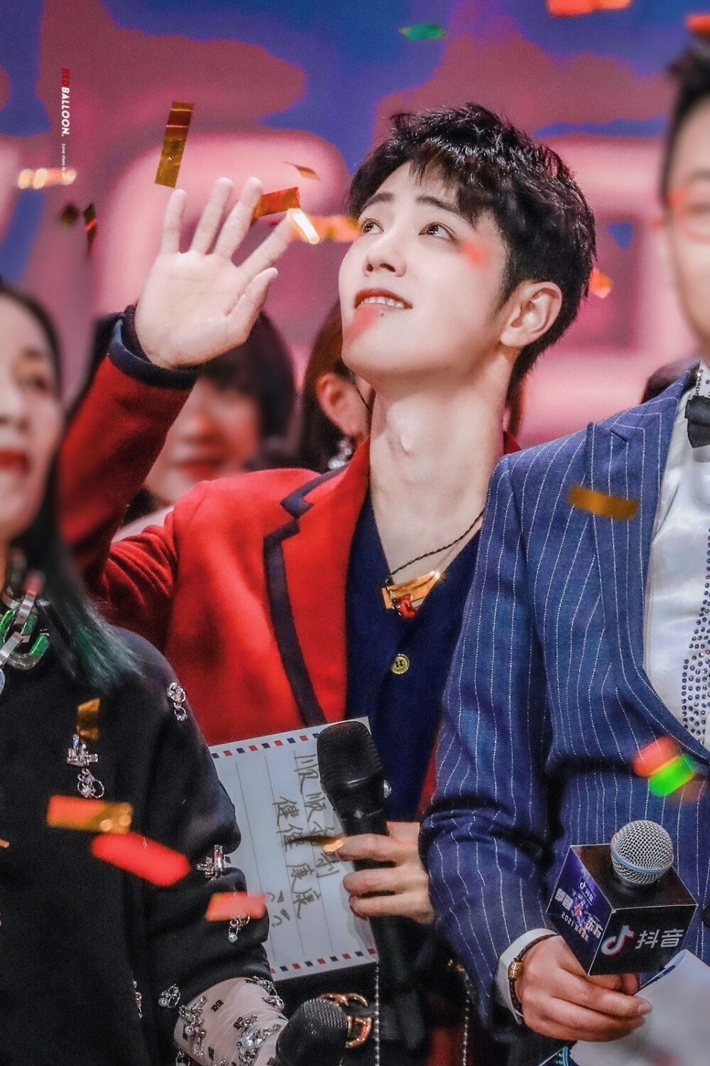 肖战|2021东方台跨年晚会