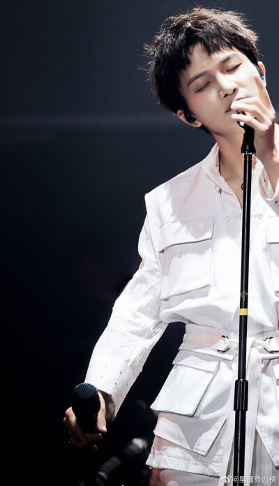 #周深#他真的是是星星呀（侵权删）