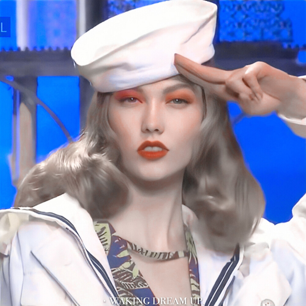 ▸ Karlie Kloss·头像.
“这样不一样的我，你会喜欢吗？
原截宋卿乐.
禁二改/二转标顾芷梦.