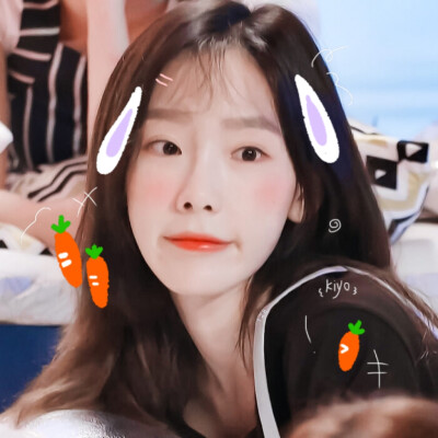 沈佳琦
贴纸是小黄君的！原截江纪然