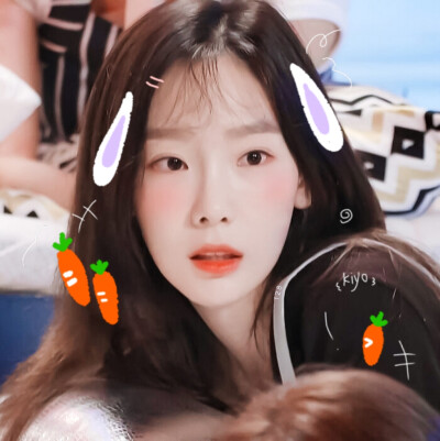 沈佳琦
贴纸是小黄君的！原截江纪然