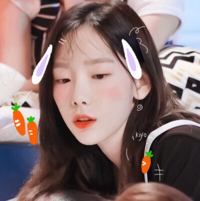 沈佳琦
贴纸是小黄君的！原截江纪然