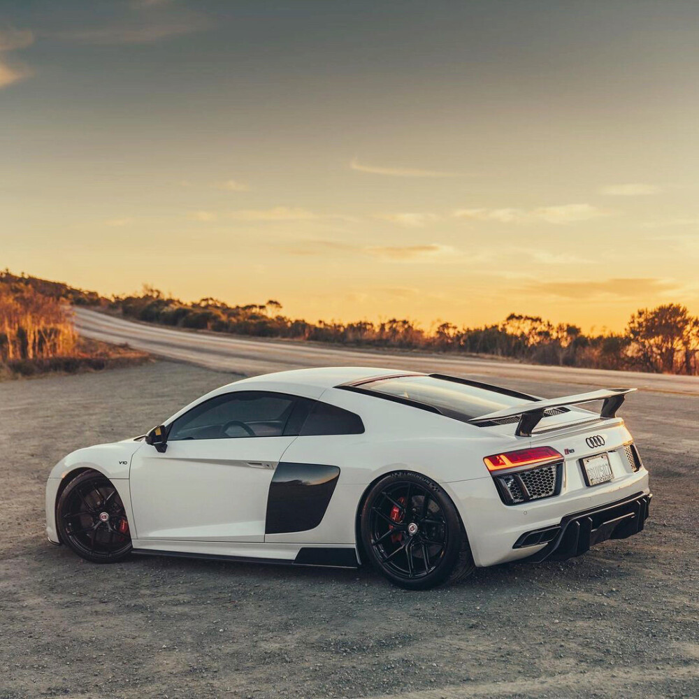 R8