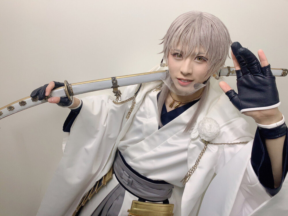 刀剑乱舞音乐剧
刀音五周年記念 壽乱舞音曲祭
鹤丸国永 冈宫来梦