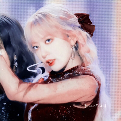 ◔宫脇咲良 二传注明花骑遗珠
原截江宥祁