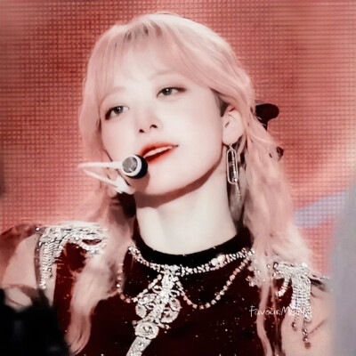 ◔宫脇咲良 二传注明花骑遗珠
原截江宥祁