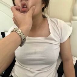 女头