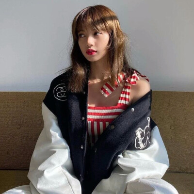 朴彩英lisa