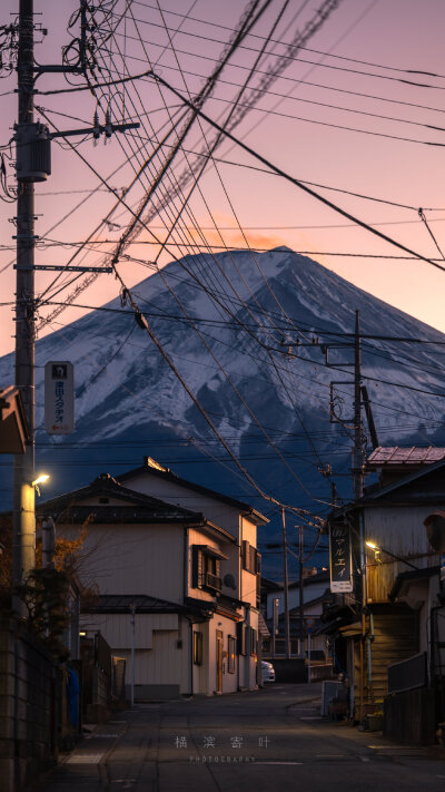 谁能凭爱意要富士山私有
摄影：@横滨寄叶 ​