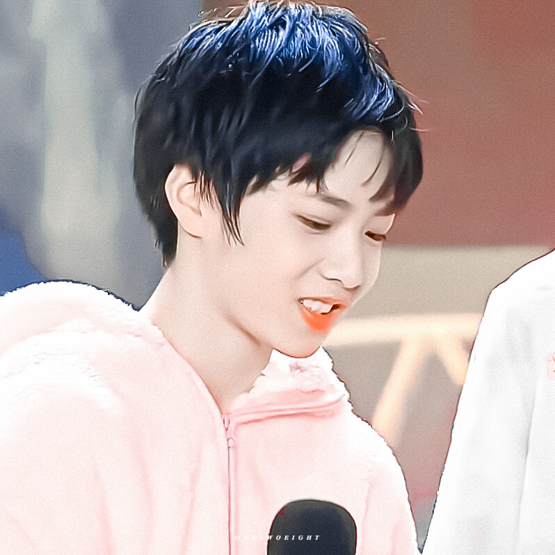 对160的文文毫无抵抗力