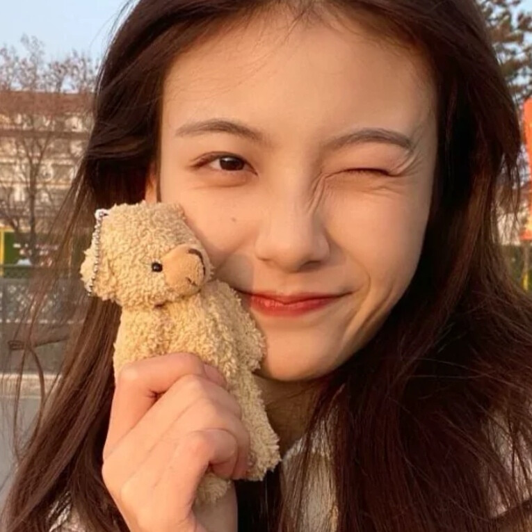 今日心情：⸝⸝⸝⸝◟̆◞̆♡