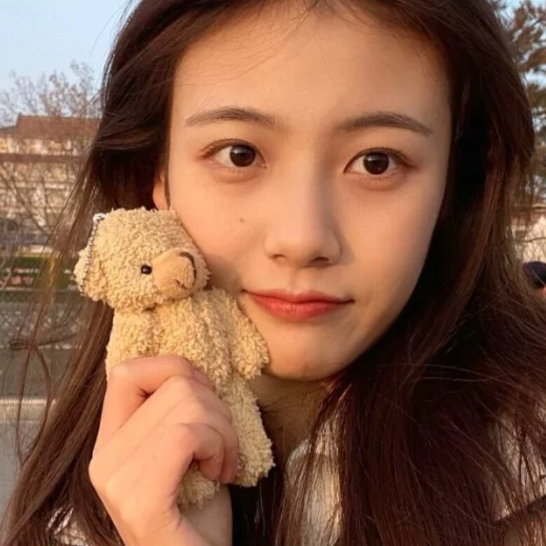 今日心情：⸝⸝⸝⸝◟̆◞̆♡