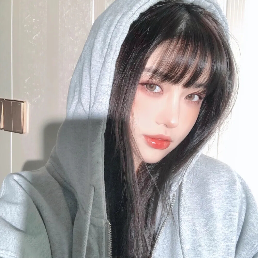 女头