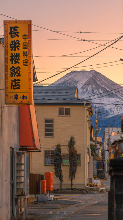 谁能凭爱意要富士山私有
©️横滨寄叶