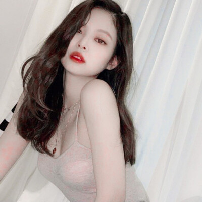 
°好像谁也逃不过一场爱而不得的恋爱