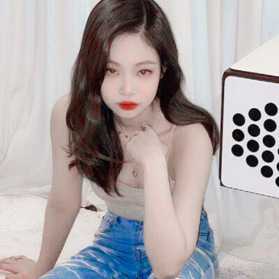 
°好像谁也逃不过一场爱而不得的恋爱