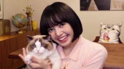 Lisa头像